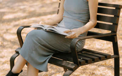 How to Look Classy but Youthful as a Woman Over 50